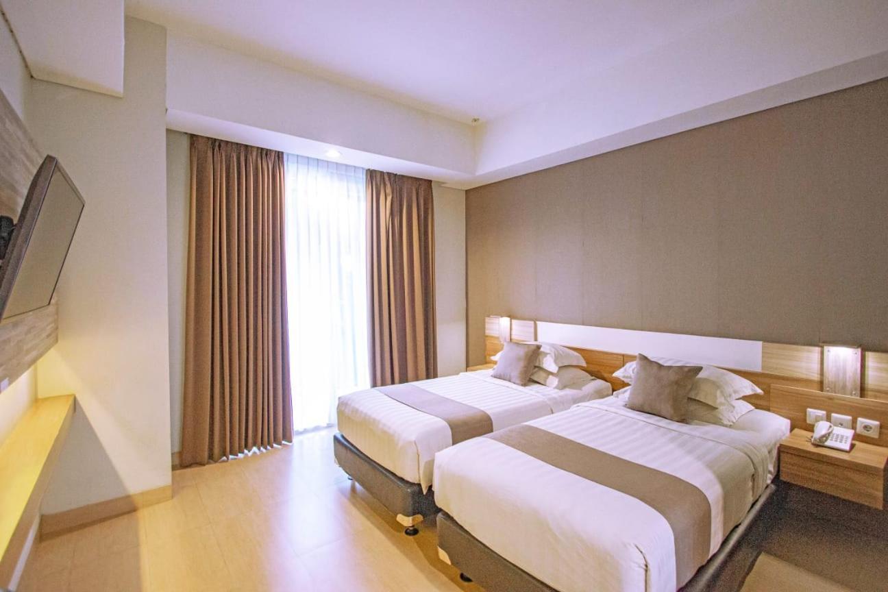 Hotel Fortunagrande Seturan Yogyakarta Eksteriør billede