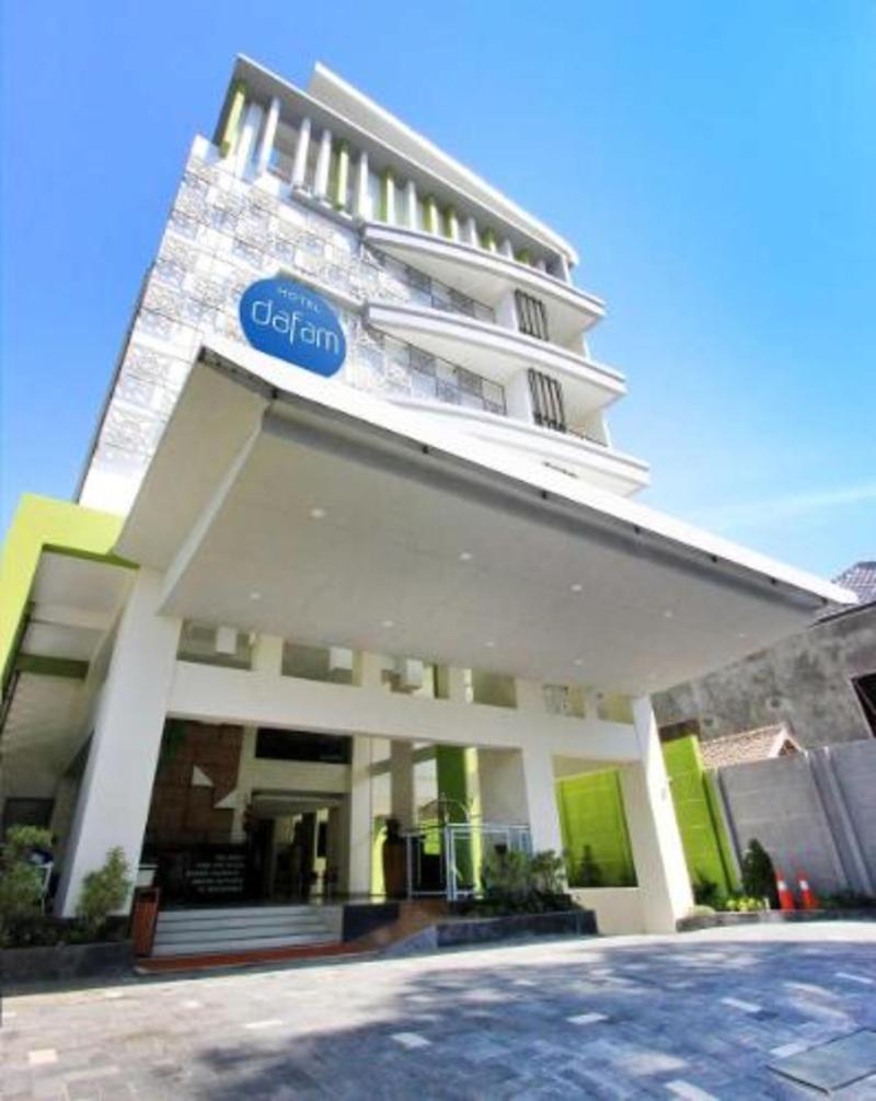 Hotel Fortunagrande Seturan Yogyakarta Eksteriør billede